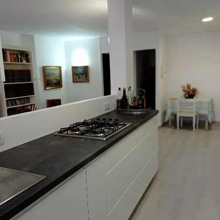 Nice Room-terrace- Private Toilete-closer Sport Pier-optical Fiber 1 Gb